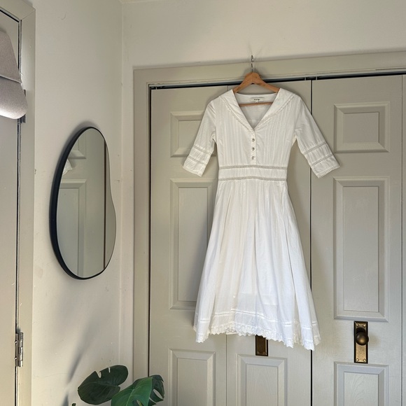 Simple Retro Dress - Picture 2 of 8